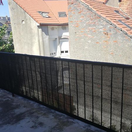Appartement T4 Lumineux Avec Balcon - 3Eme Etage Sans Ascenseur Тарб Экстерьер фото
